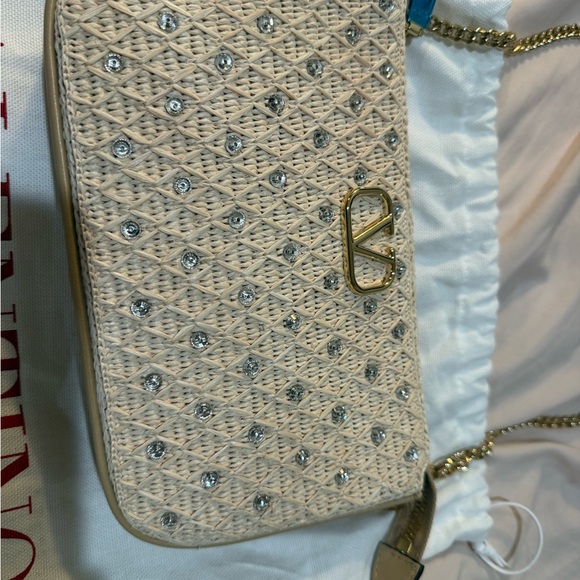 Valentino Beige Crossbody Bag Vlogo embellished faux raffia - Picture 15 of 16